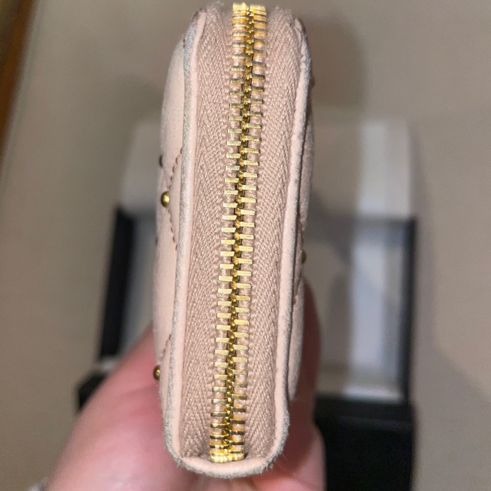 PRADA Authentic Wallet - Picture 11 of 16